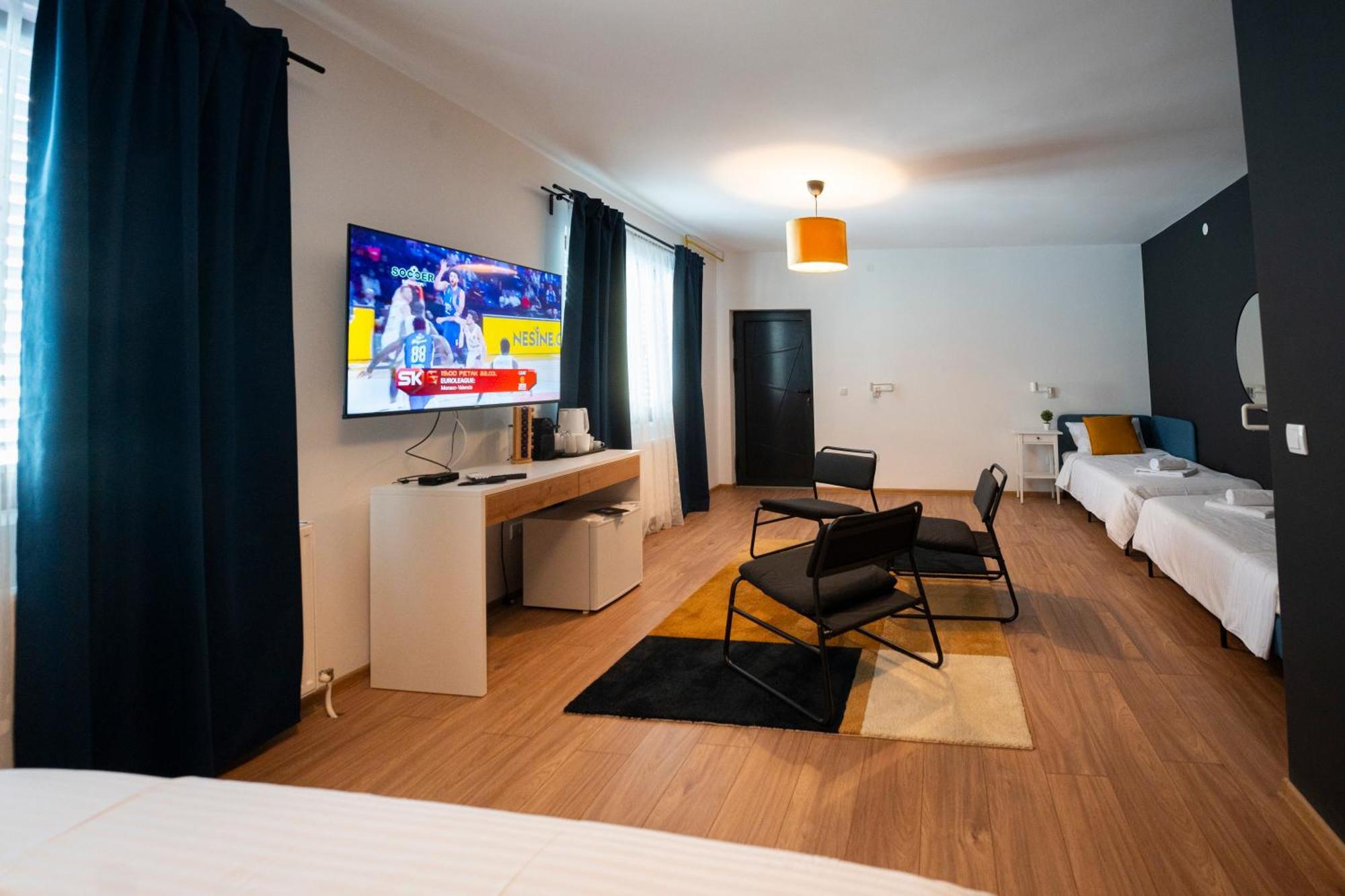 Cozy Nook B&B - Free Private Parking Novi Sad Exterior foto