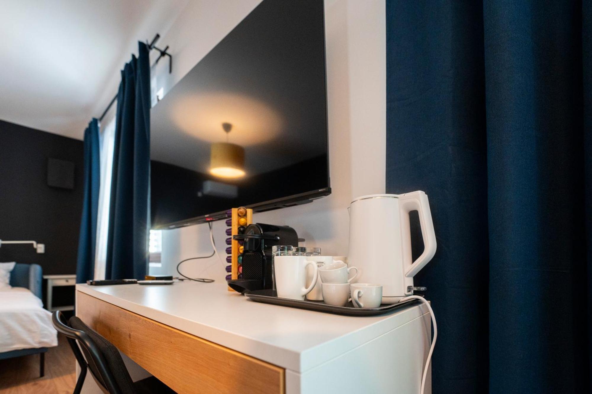 Cozy Nook B&B - Free Private Parking Novi Sad Exterior foto
